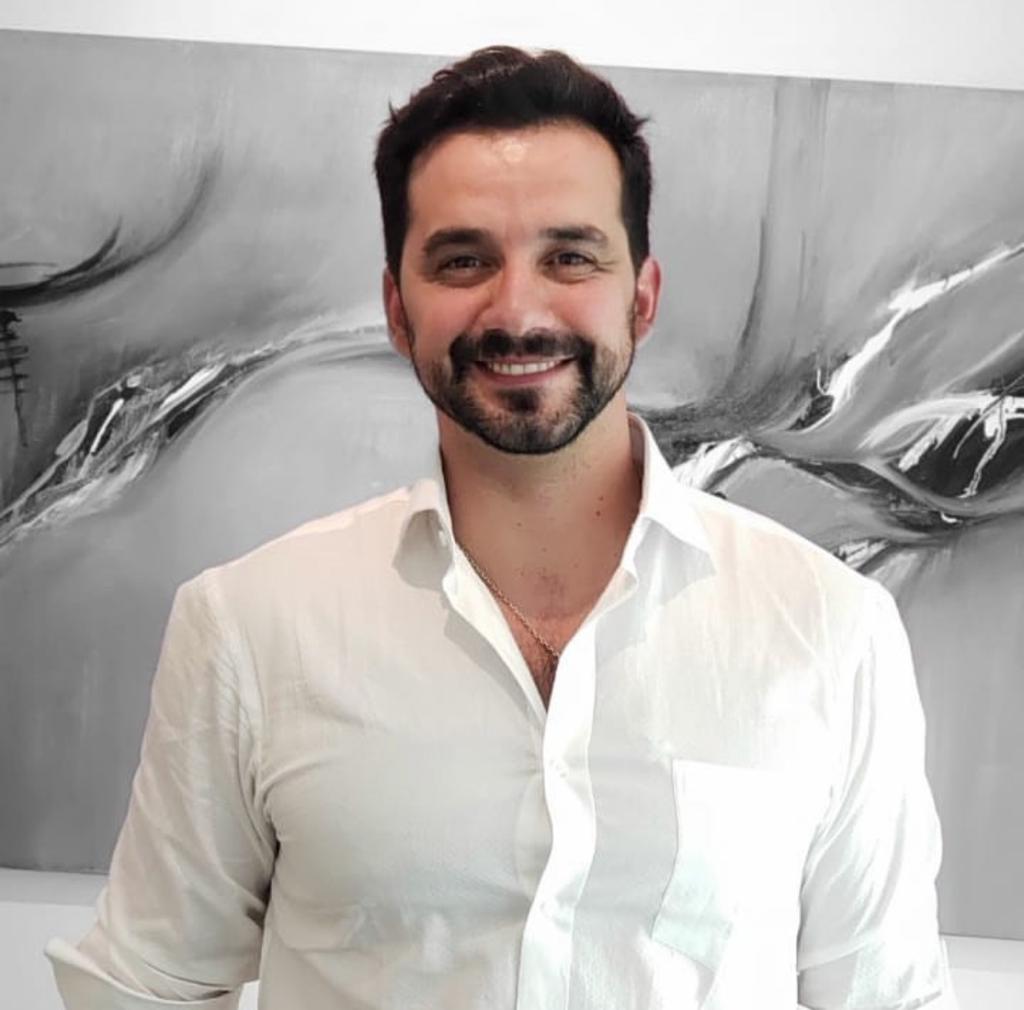 Dr. Nicolás Aspe